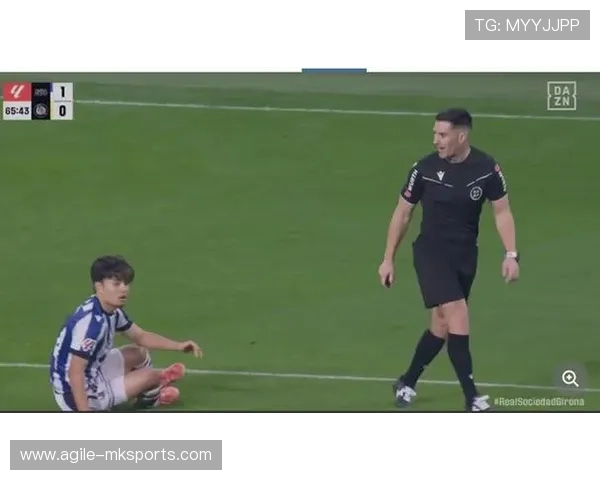 久保建英家庭生活曝光 引发球迷热议