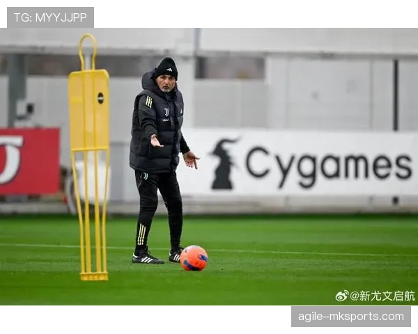 斯帕莱蒂打造攻势足球新体系，球队战术革新引发联赛关注